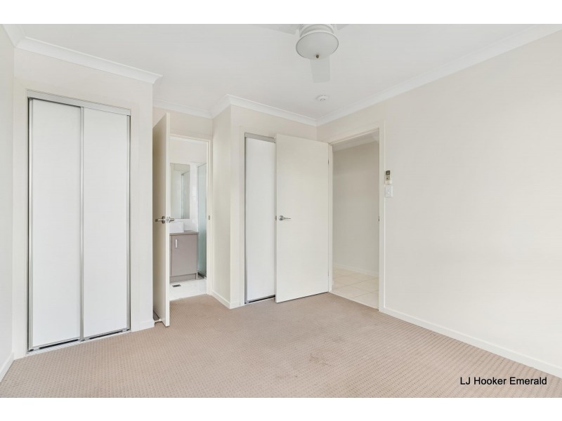 7 Onyx Street, Emerald QLD 4720