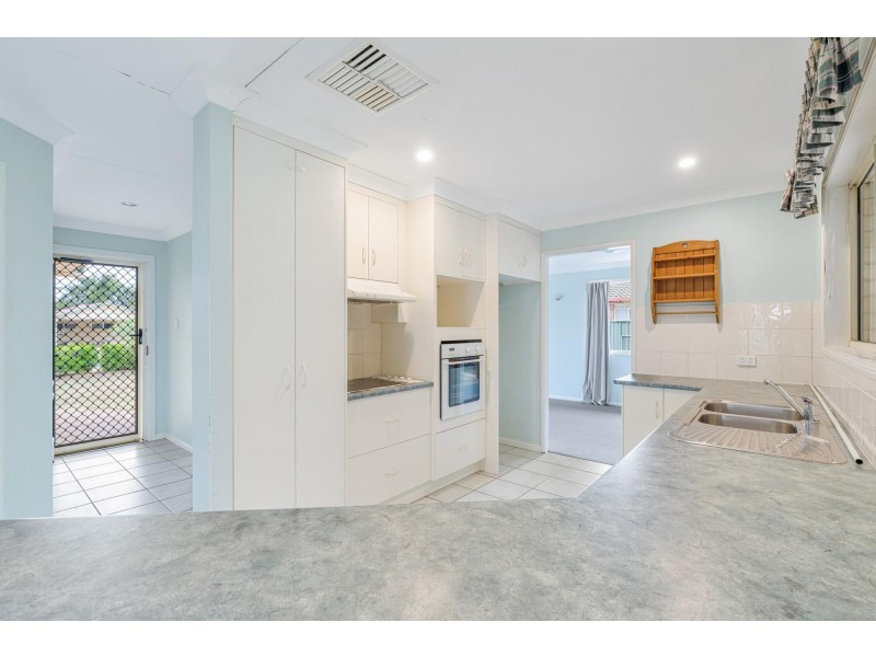 21 Statesmans Drive, Emerald QLD 4720