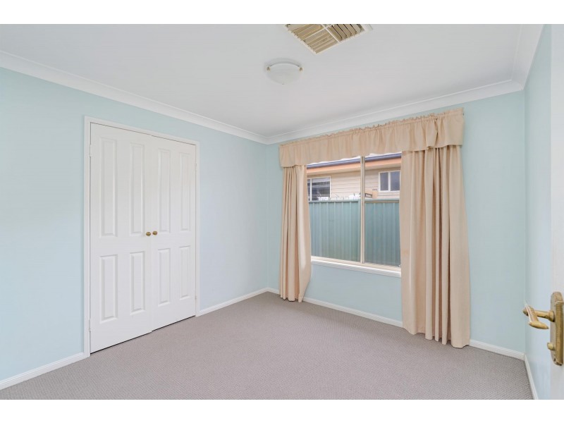 21 Statesmans Drive, Emerald QLD 4720