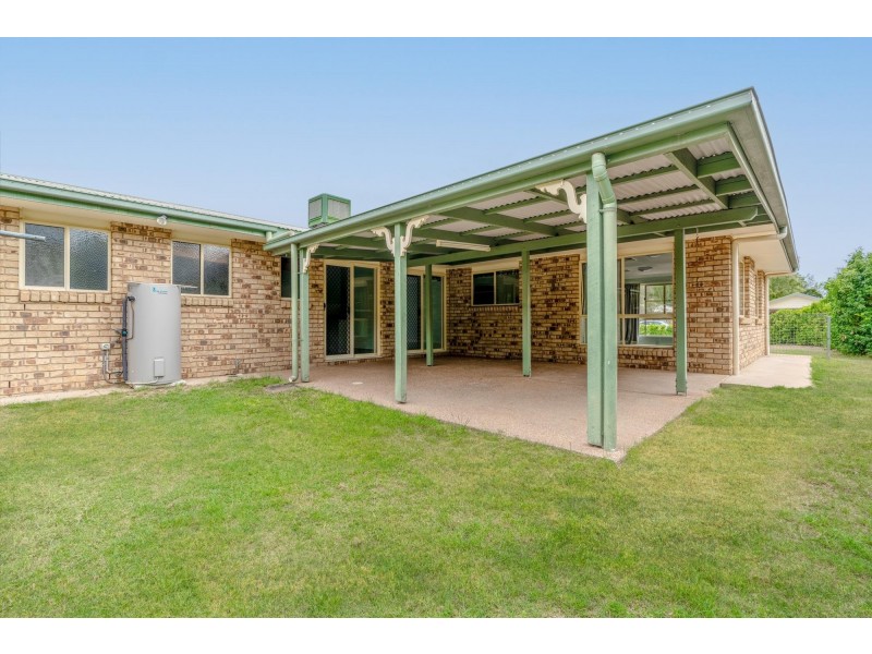 21 Statesmans Drive, Emerald QLD 4720