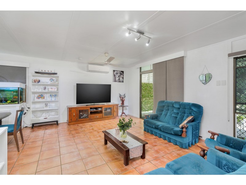 58 Baker Street, Emerald QLD 4720