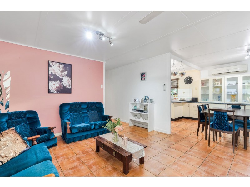 58 Baker Street, Emerald QLD 4720