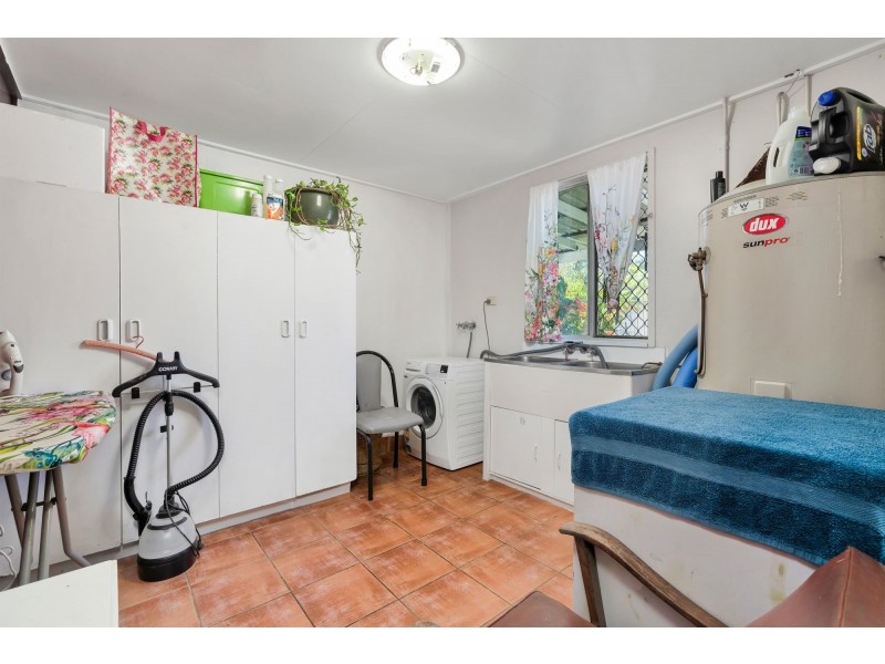 58 Baker Street, Emerald QLD 4720