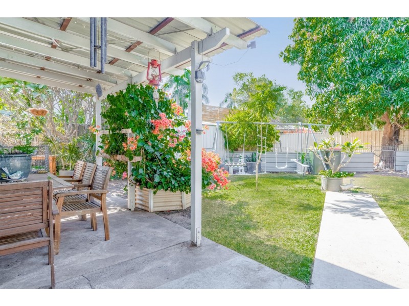 58 Baker Street, Emerald QLD 4720