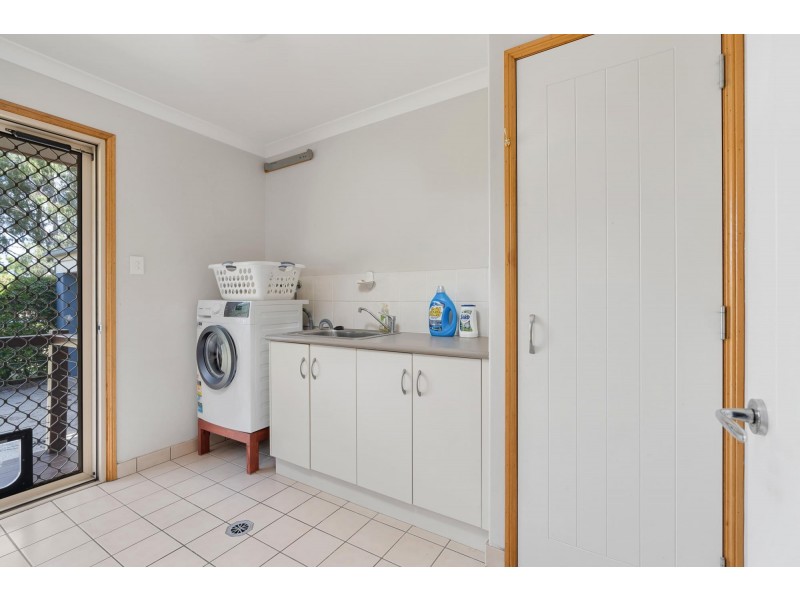 7 Edgewood Drive, Emerald QLD 4720