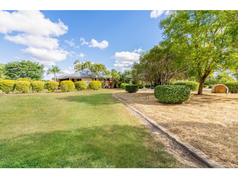 7 Edgewood Drive, Emerald QLD 4720