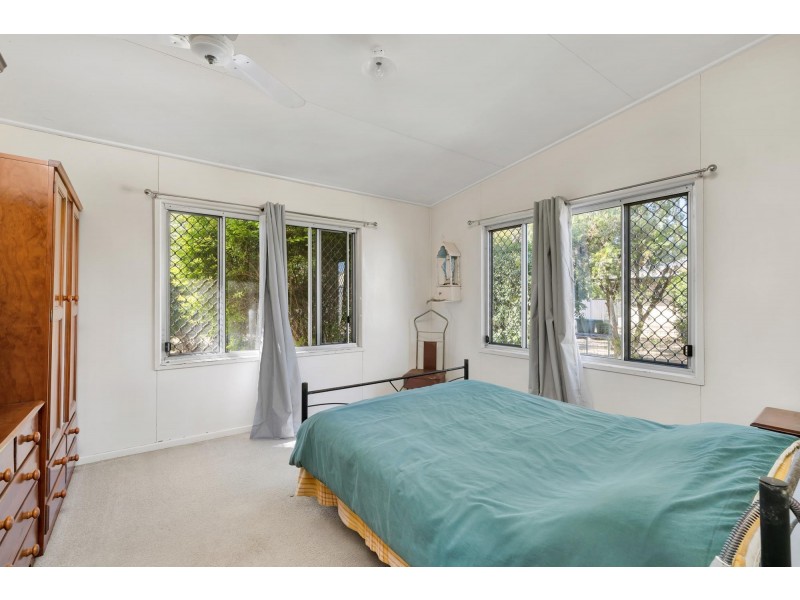 30 Retro Street, Emerald QLD 4720