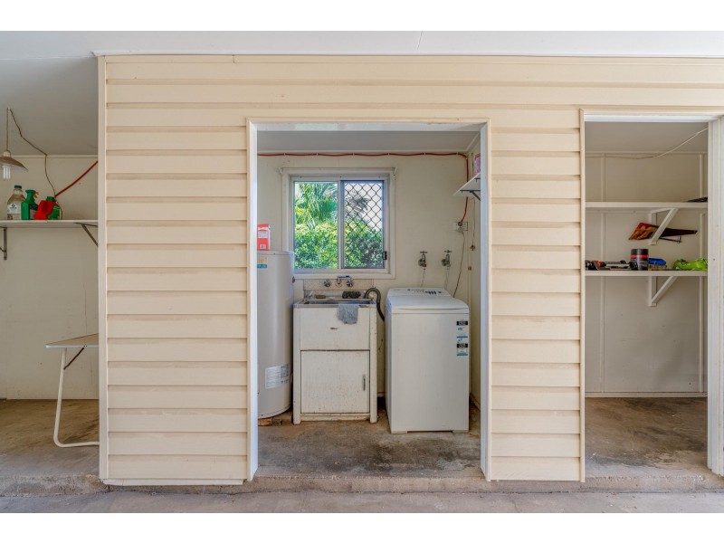 30 Retro Street, Emerald QLD 4720