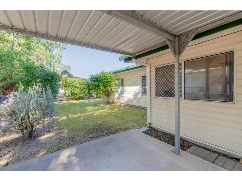 30 Retro Street, Emerald QLD 4720