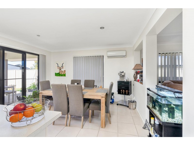 27 Thornton Street, Emerald QLD 4720
