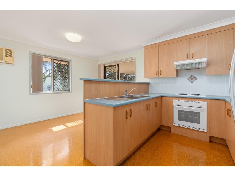 132B Opal St, Emerald QLD 4720