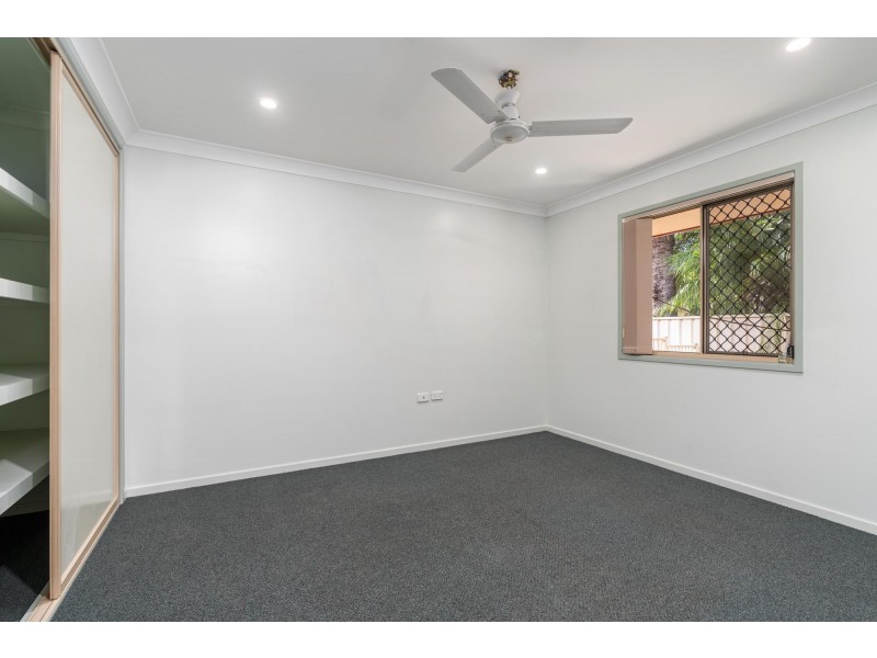 132B Opal St, Emerald QLD 4720