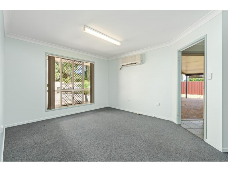132B Opal St, Emerald QLD 4720