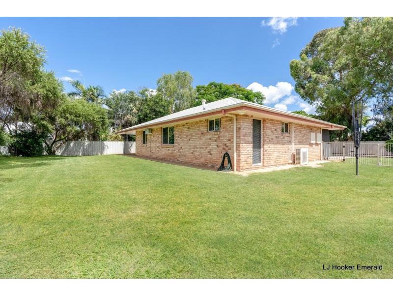 132B Opal St, Emerald QLD 4720