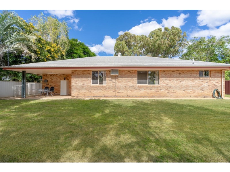 132B Opal St, Emerald QLD 4720