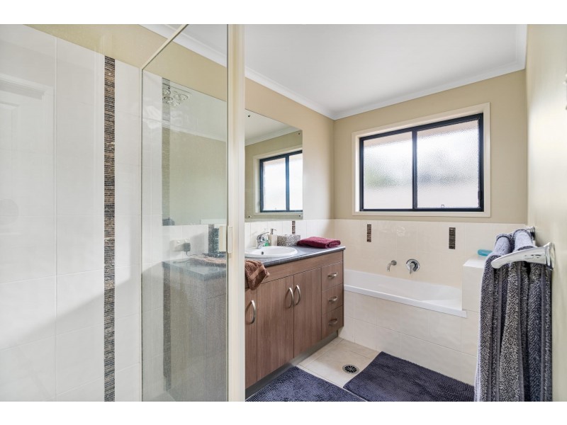 20 Pressler Road, Emerald QLD 4720