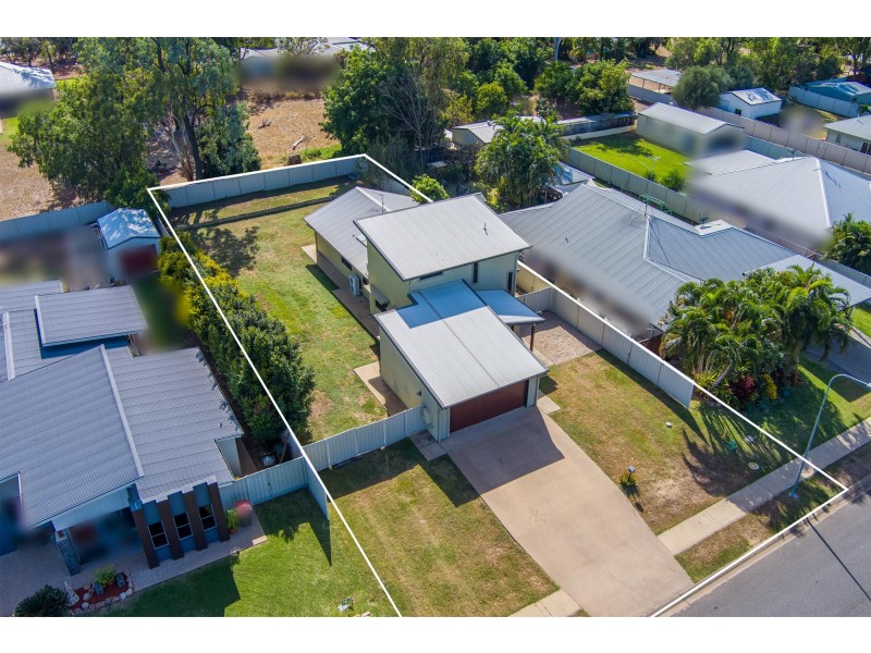 49 Newman Drive, Emerald QLD 4720