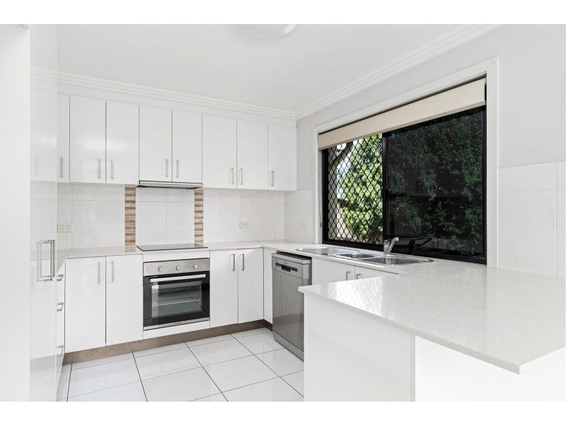 49 Newman Drive, Emerald QLD 4720