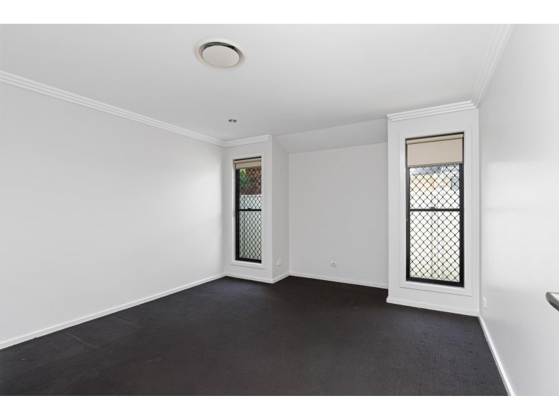 49 Newman Drive, Emerald QLD 4720