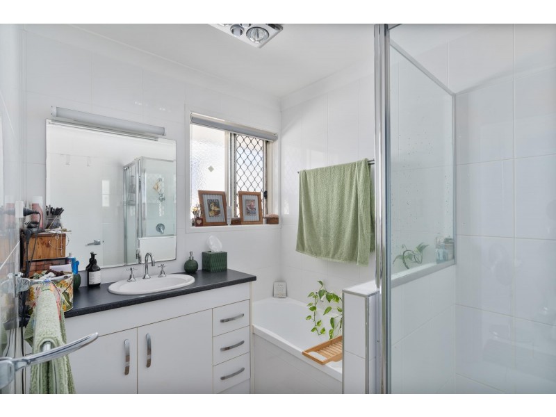 19 Kidd Street, Emerald QLD 4720