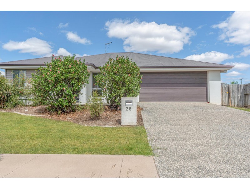 28 Jade Street, Emerald QLD 4720
