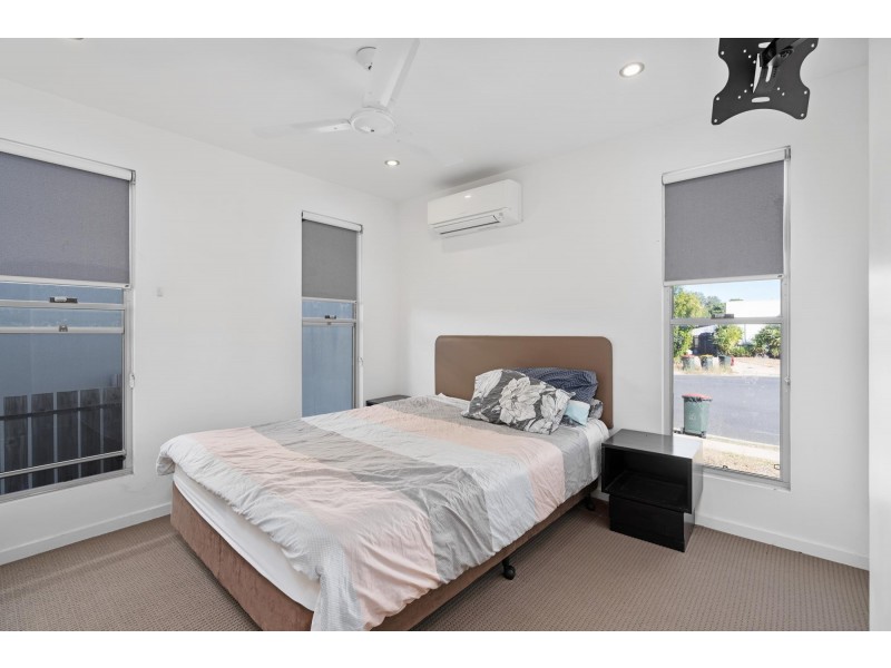 7 Lilly Close, Emerald QLD 4720