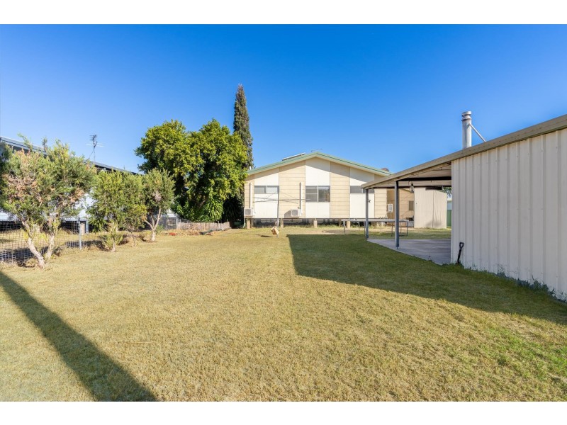 3 Leichardt Street, Emerald QLD 4720