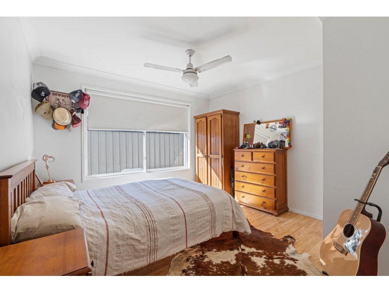 4 Kurrajong Close, Emerald QLD 4720