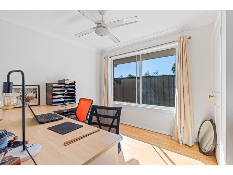 4 Kurrajong Close, Emerald QLD 4720