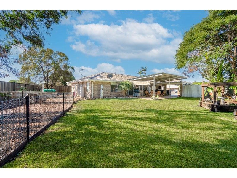 4 Kurrajong Close, Emerald QLD 4720