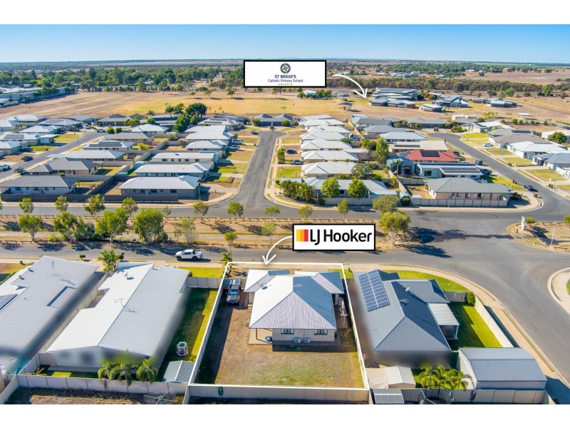 3 Lauren Drive, Emerald QLD 4720