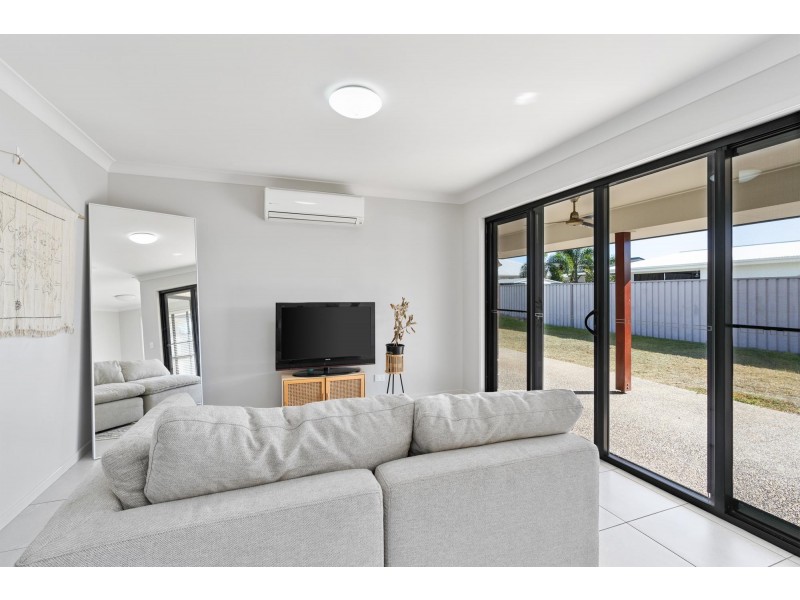 3 Lauren Drive, Emerald QLD 4720