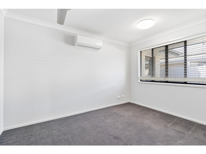 3 Lauren Drive, Emerald QLD 4720
