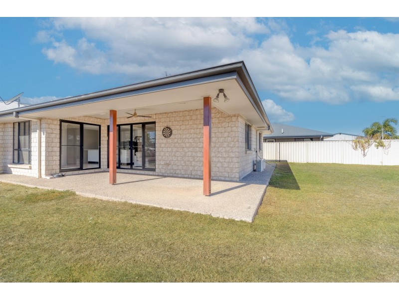 3 Lauren Drive, Emerald QLD 4720