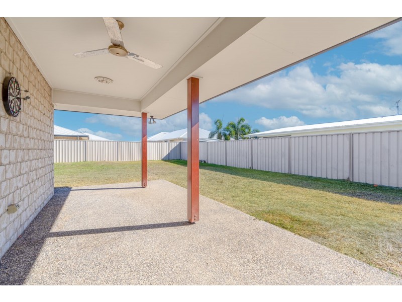 3 Lauren Drive, Emerald QLD 4720