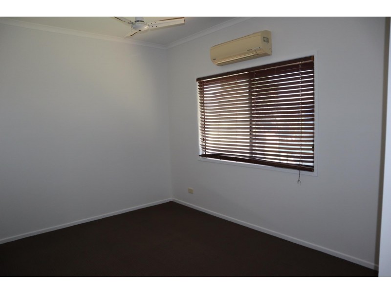 7 Alamein Drive, Emerald QLD 4720