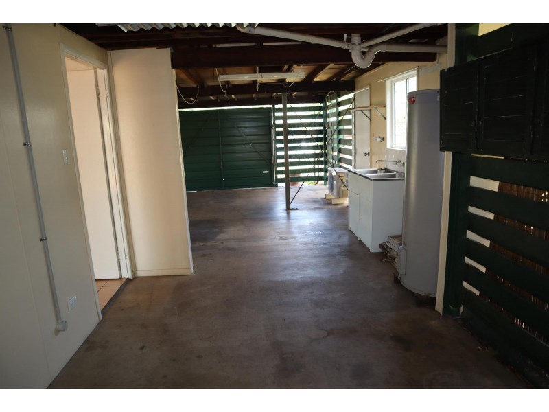 7 Alamein Drive, Emerald QLD 4720