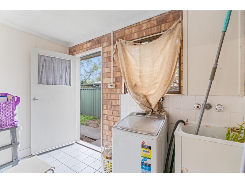 2/126 Opal Street, Emerald QLD 4720