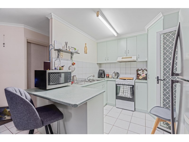 2/126 Opal Street, Emerald QLD 4720