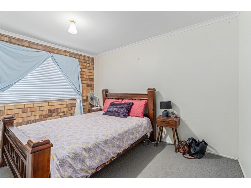 2/126 Opal Street, Emerald QLD 4720