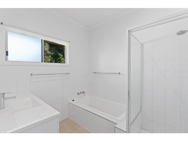 7 Alamein Drive, Emerald QLD 4720