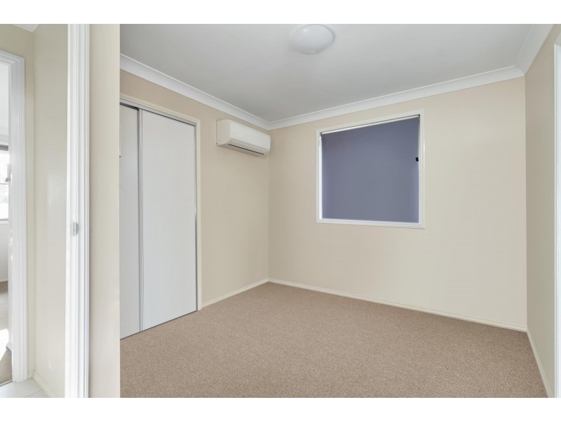 9 Cowan Crescent, Emerald QLD 4720