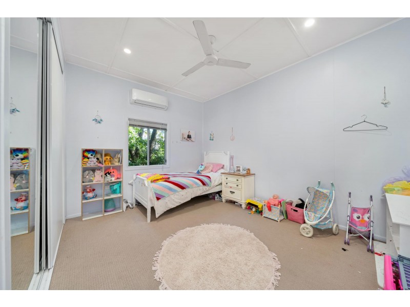 2 Pill Street, Emerald QLD 4720