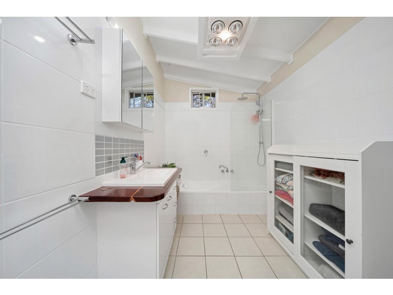 2 Pill Street, Emerald QLD 4720