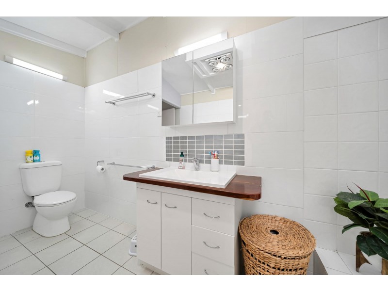 2 Pill Street, Emerald QLD 4720