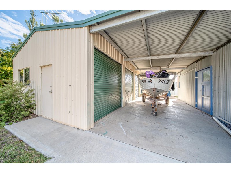 2 Pill Street, Emerald QLD 4720