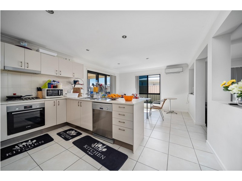 10 Jade Street, Emerald QLD 4720