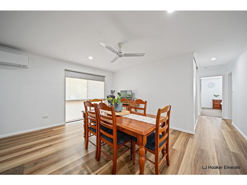 19 Mellish Crescent, Emerald QLD 4720