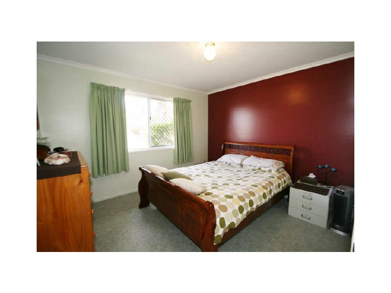 14 Rivoli Place, Emerald QLD 4720
