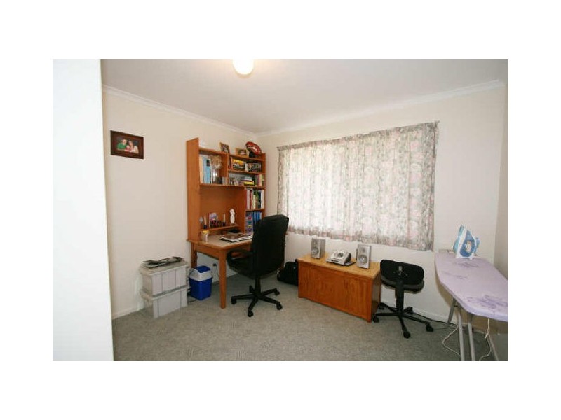 14 Rivoli Place, Emerald QLD 4720